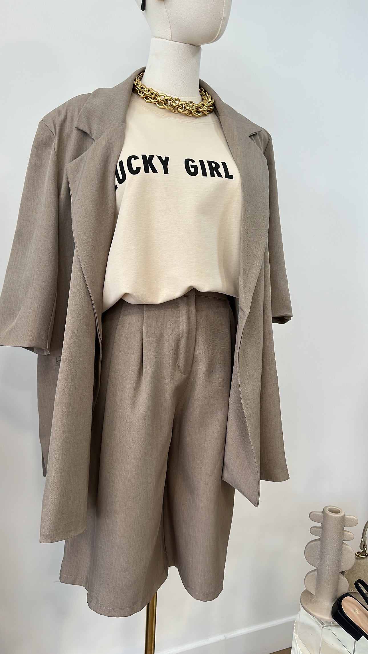 T-shirt lucky girl aura
