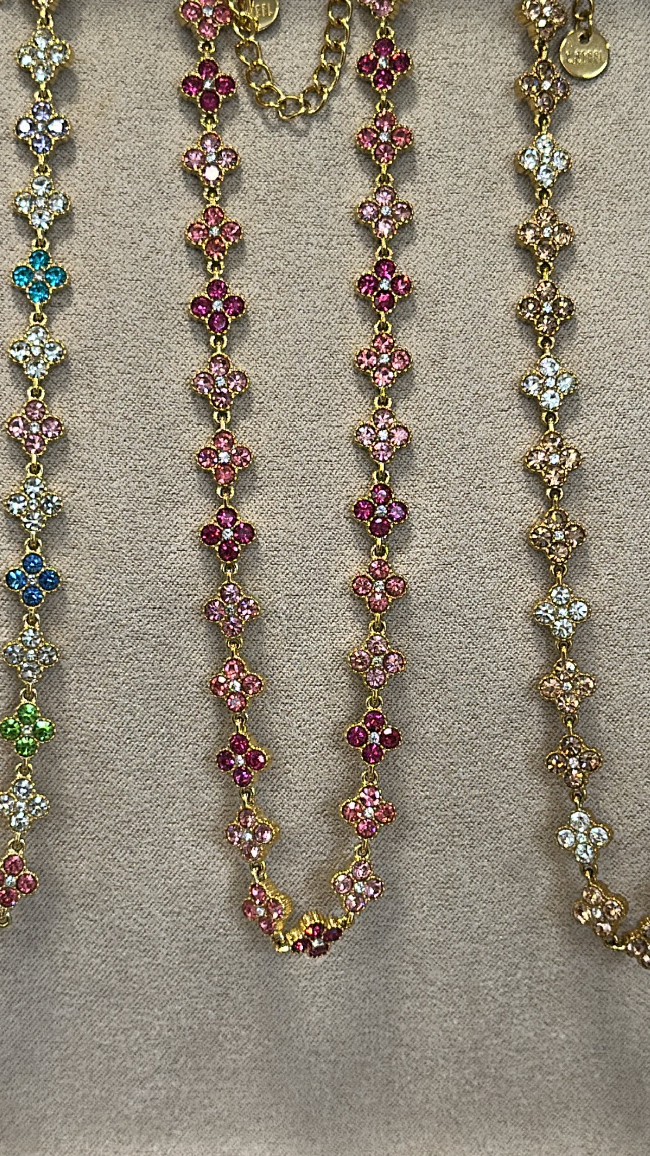 Collares de trébol