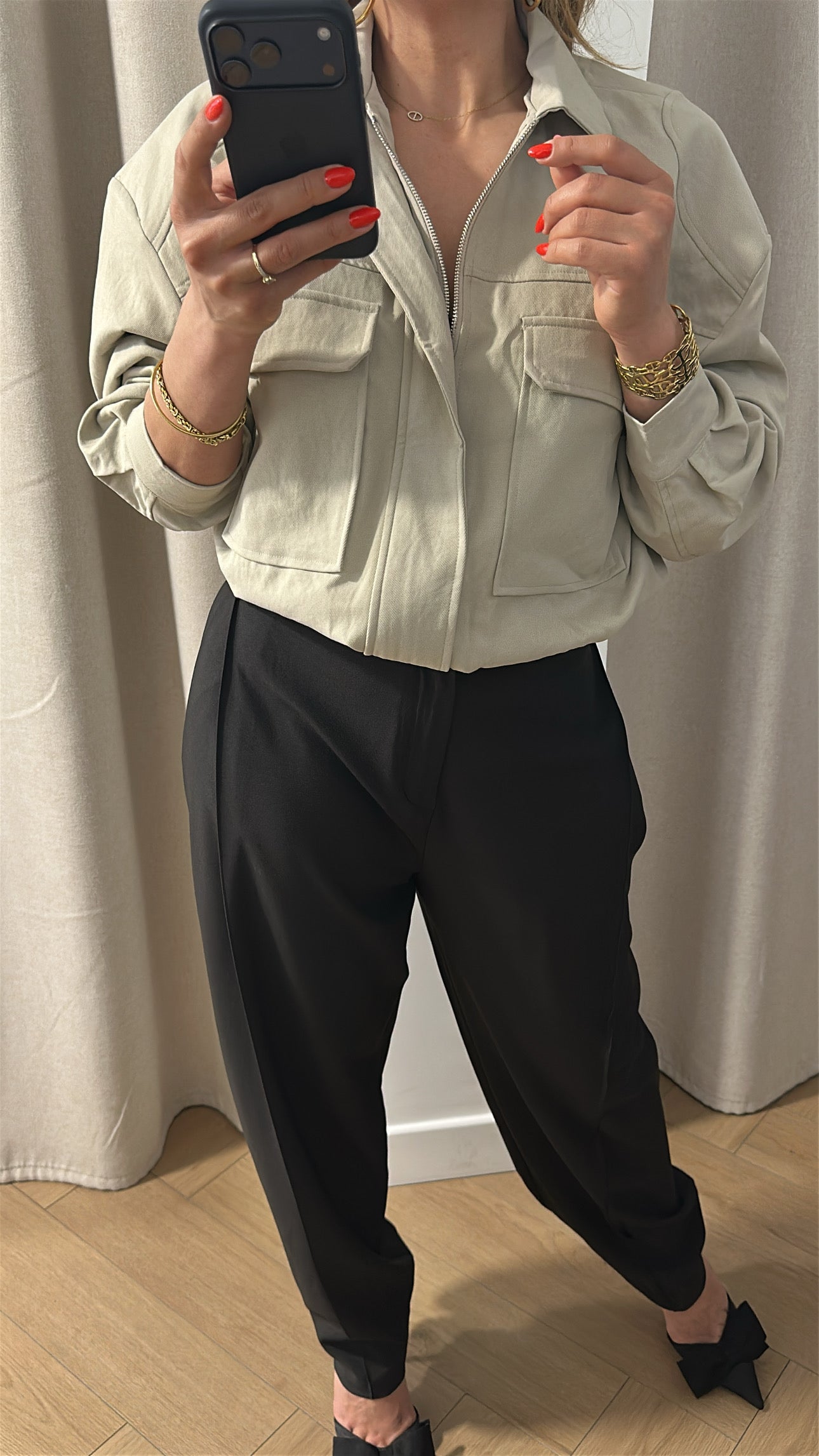 Bombers taupe