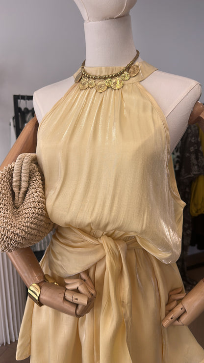 Vestido dorado