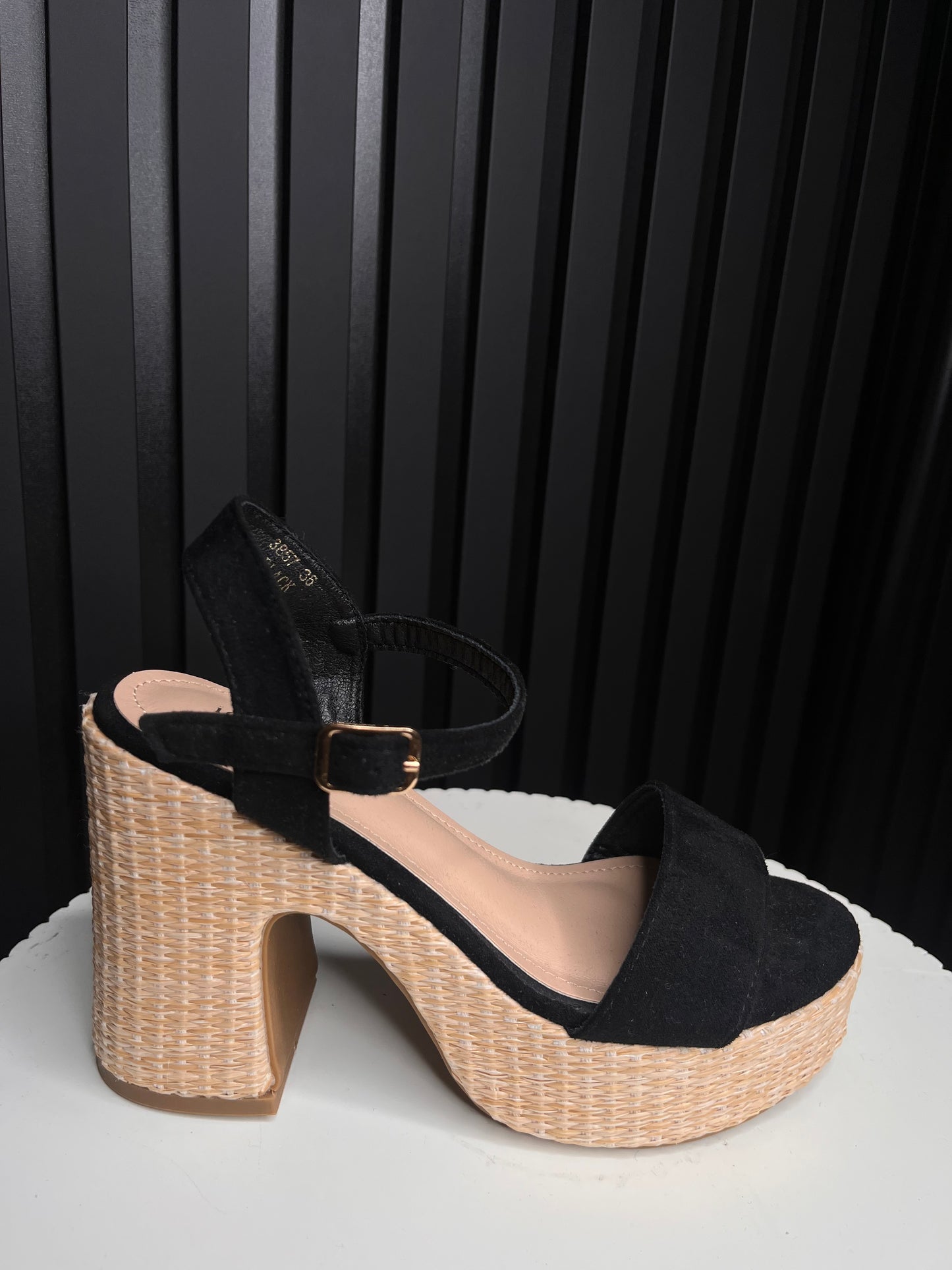 Wedge sandals