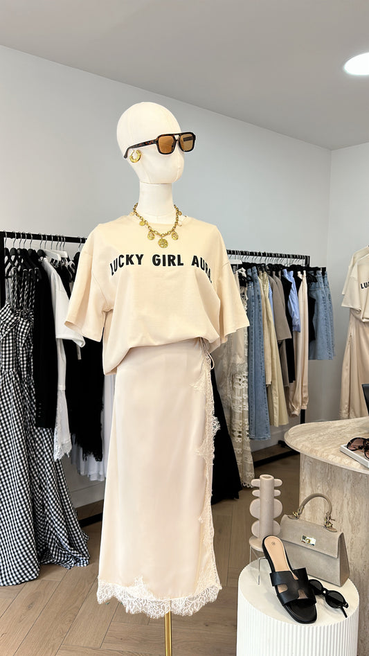 T-shirt lucky girl aura