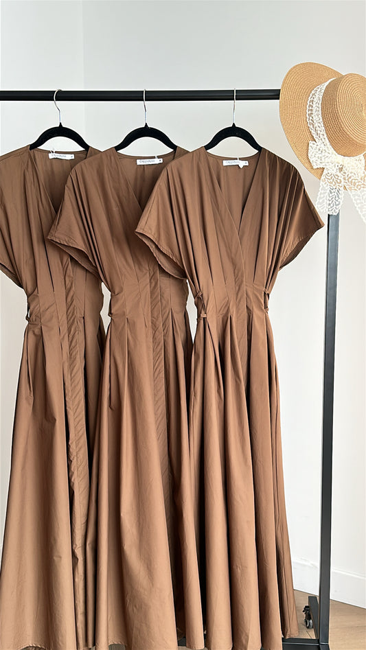 Robe longue plissée moka