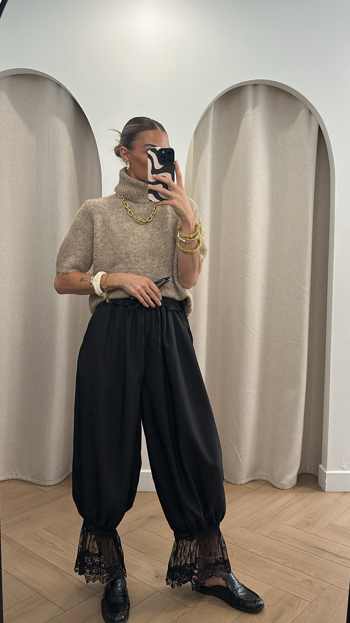 Pantalon dentelle
