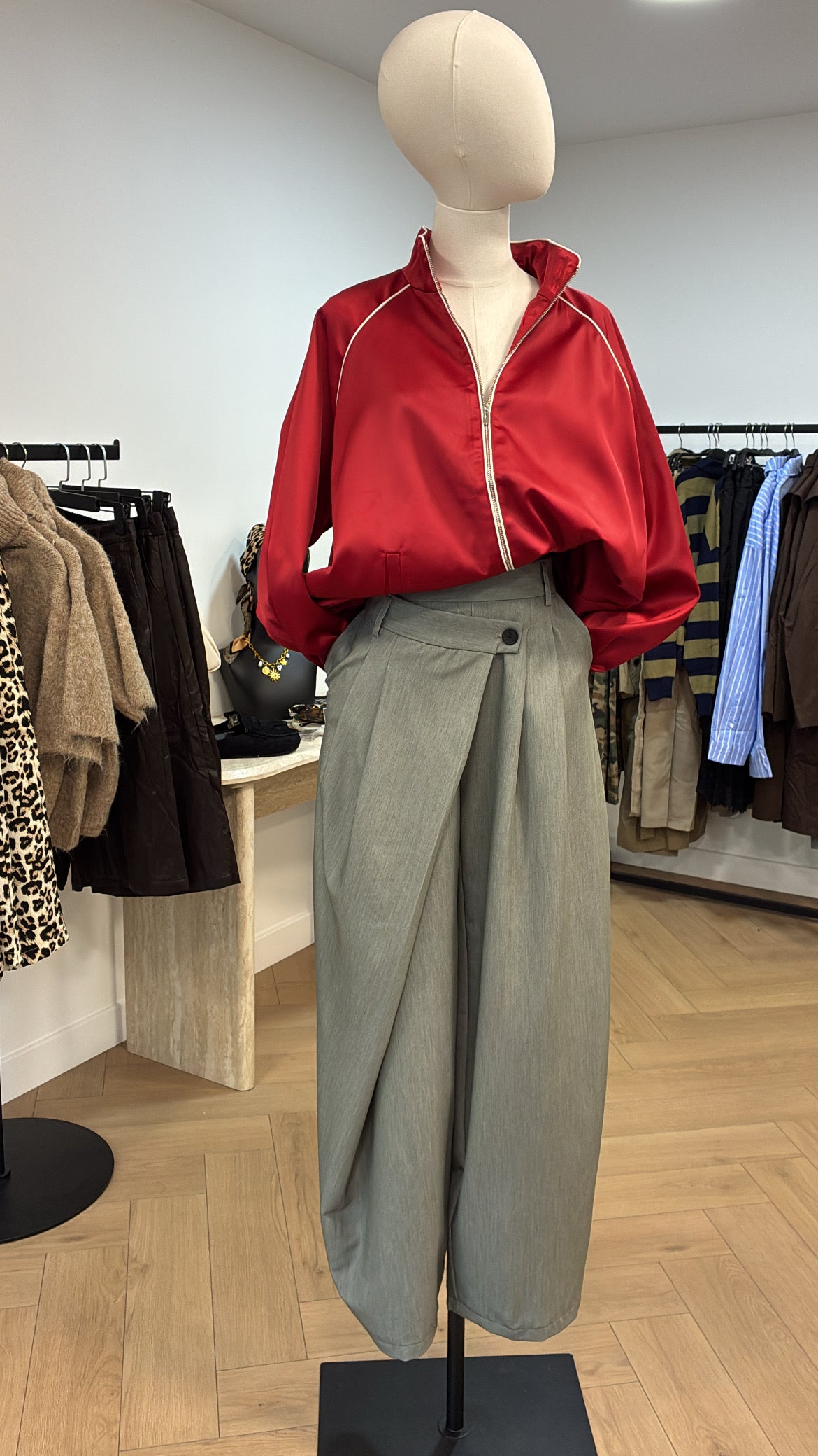 Bombers satiné rouge