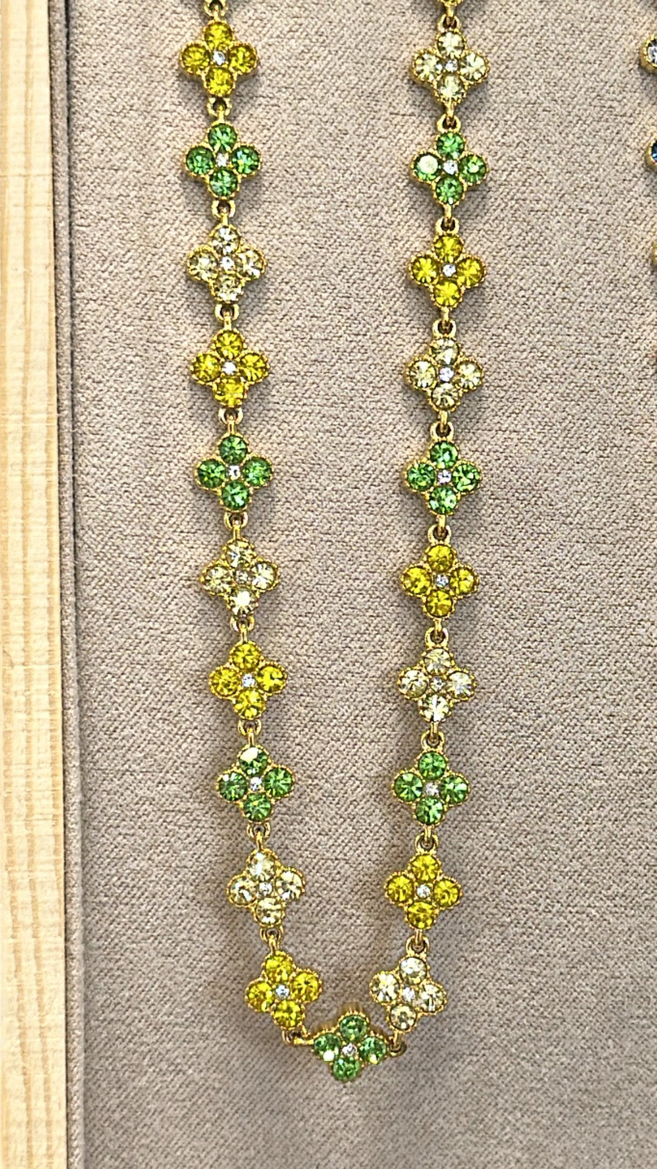 Collares de trébol