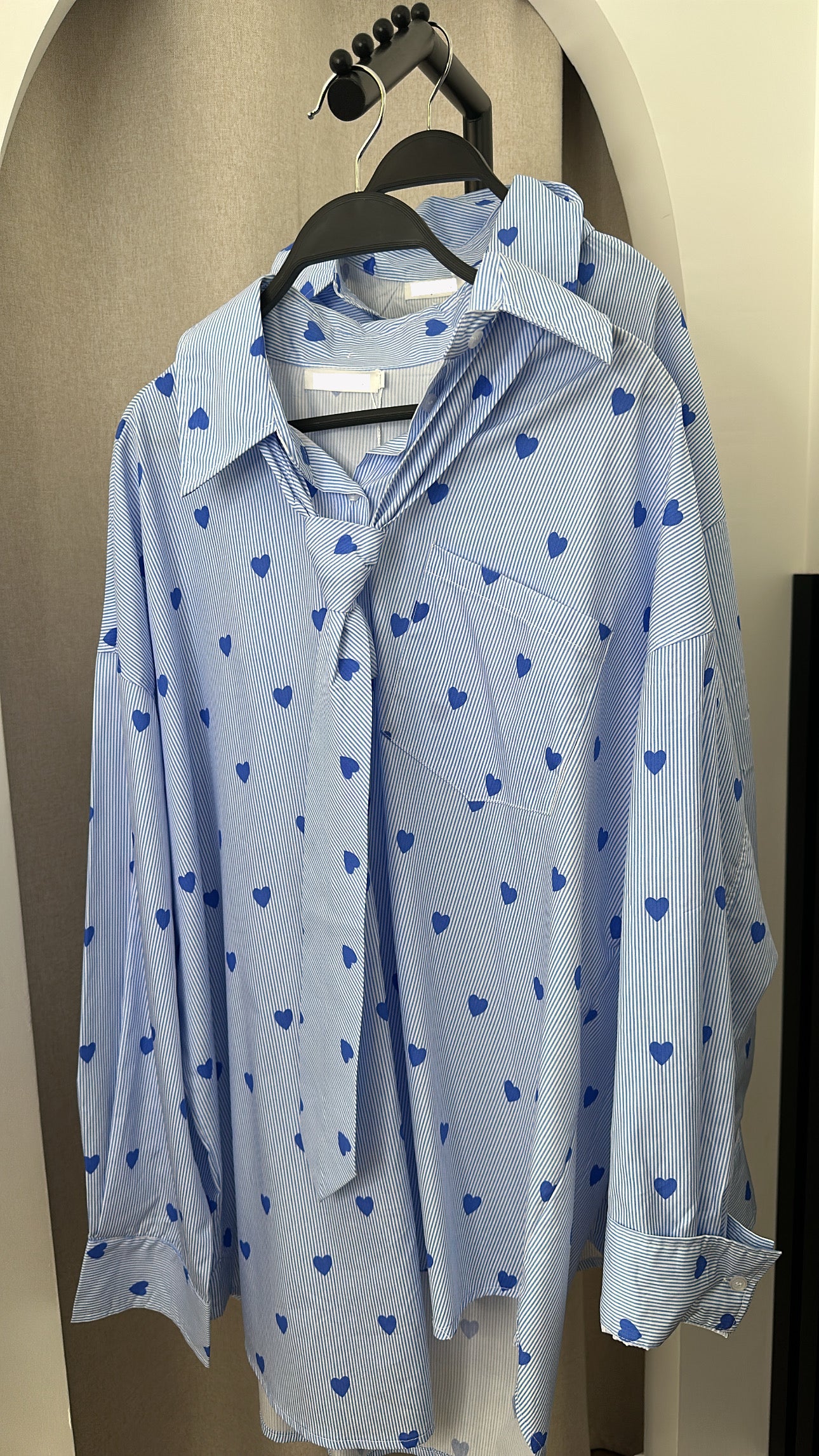 Chemise coeur-cravate