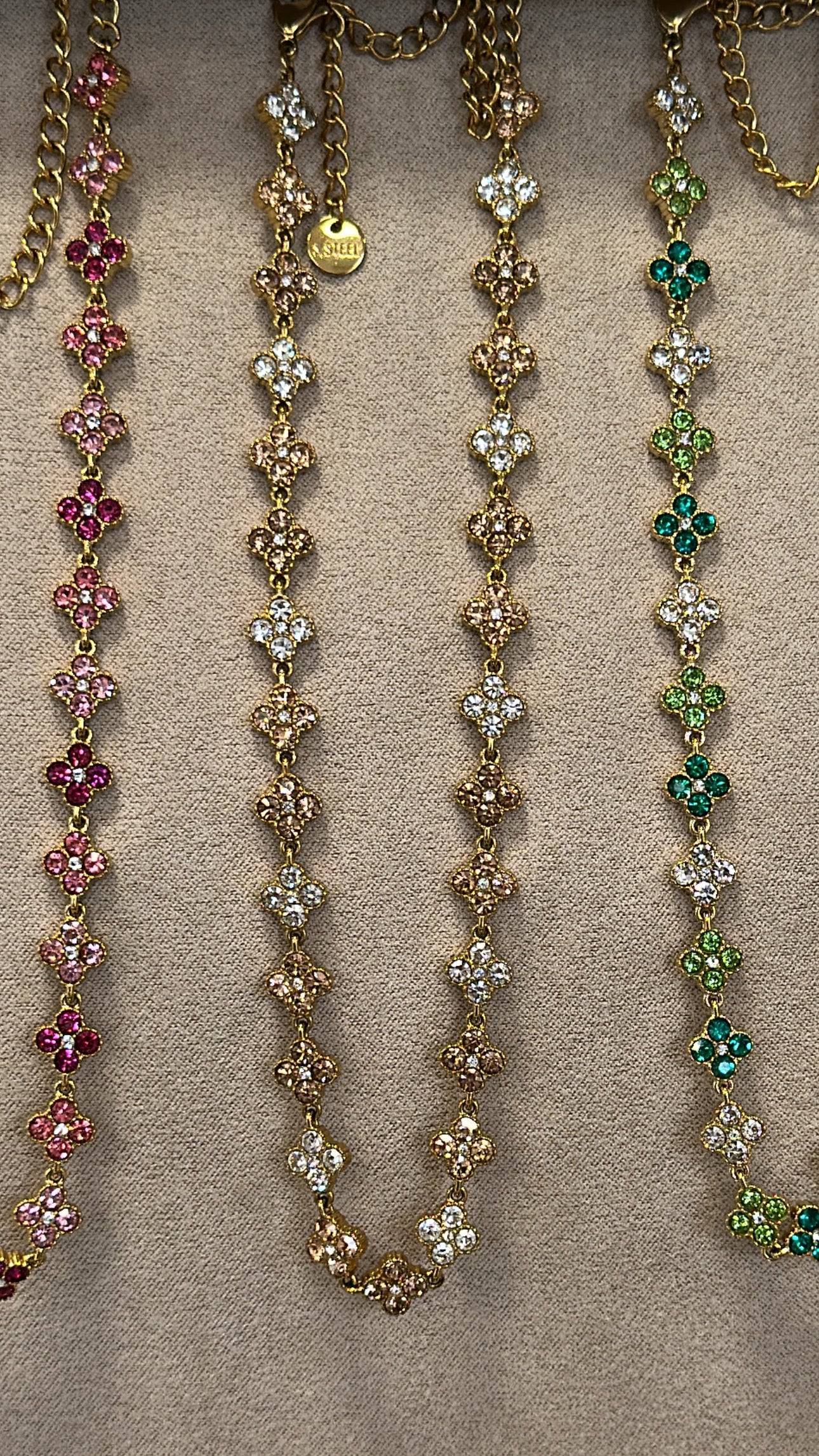 Collares de trébol